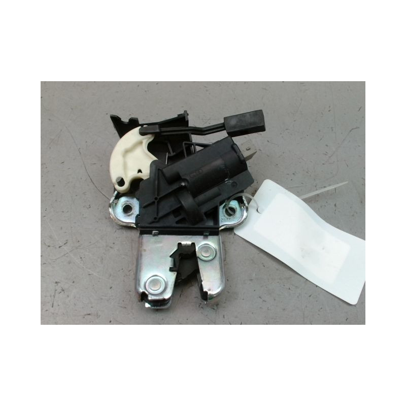 SERRURE COFFRE ARRIERE VOLKSWAGEN EOS CABRIO 2P Phase 1 2006-2011