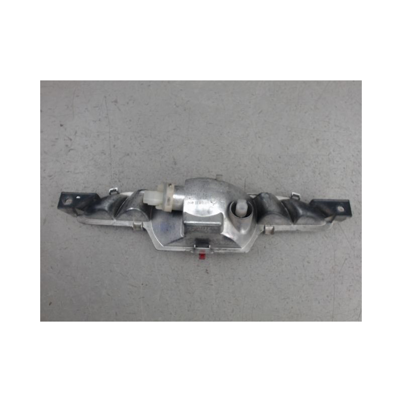 FEU BROUILLARD CENTRAL ARRIERE PEUGEOT 208