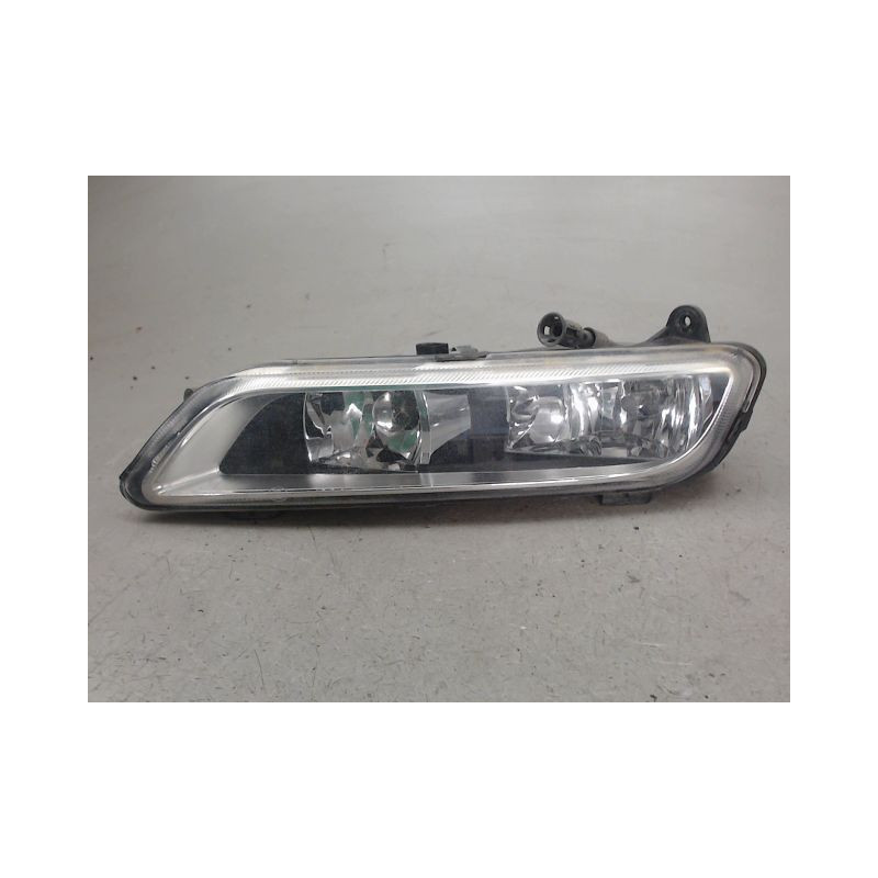 PHARE ANTIBROUILLARD AVANT DROIT VOLKSWAGEN PASSAT