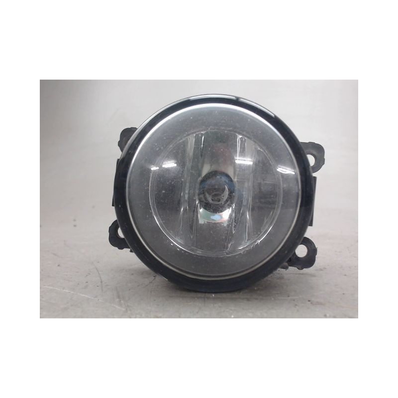PHARE ANTIBROUILLARD AVANT DROIT PEUGEOT 307