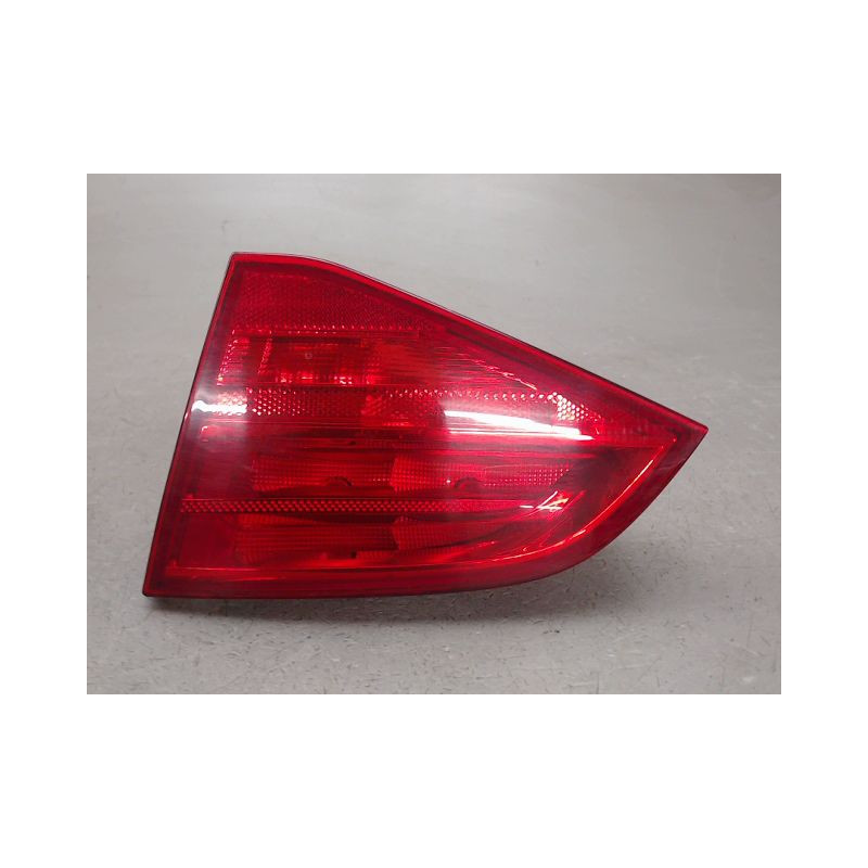 FEU ARRIERE INTERIEUR DROIT AUDI A4