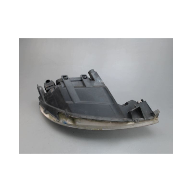 PHARE GAUCHE PEUGEOT 206