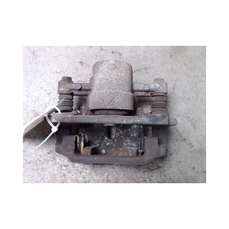ETRIER DE FREIN ARRIERE DROIT TOYOTA COROLLA VERSO 2004-2007