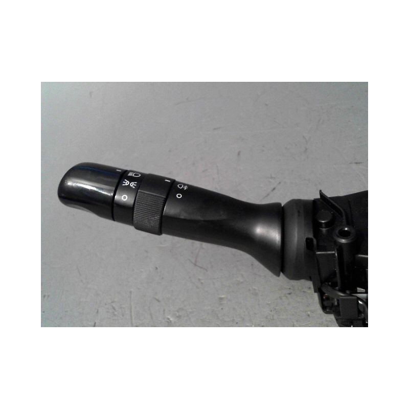 COMMANDE CLIGNOTANT TOYOTA IQ 2008-