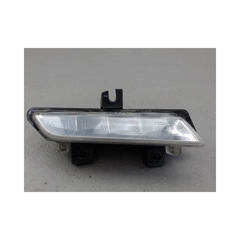 FEUX POSITION DROIT RENAULT CLIO