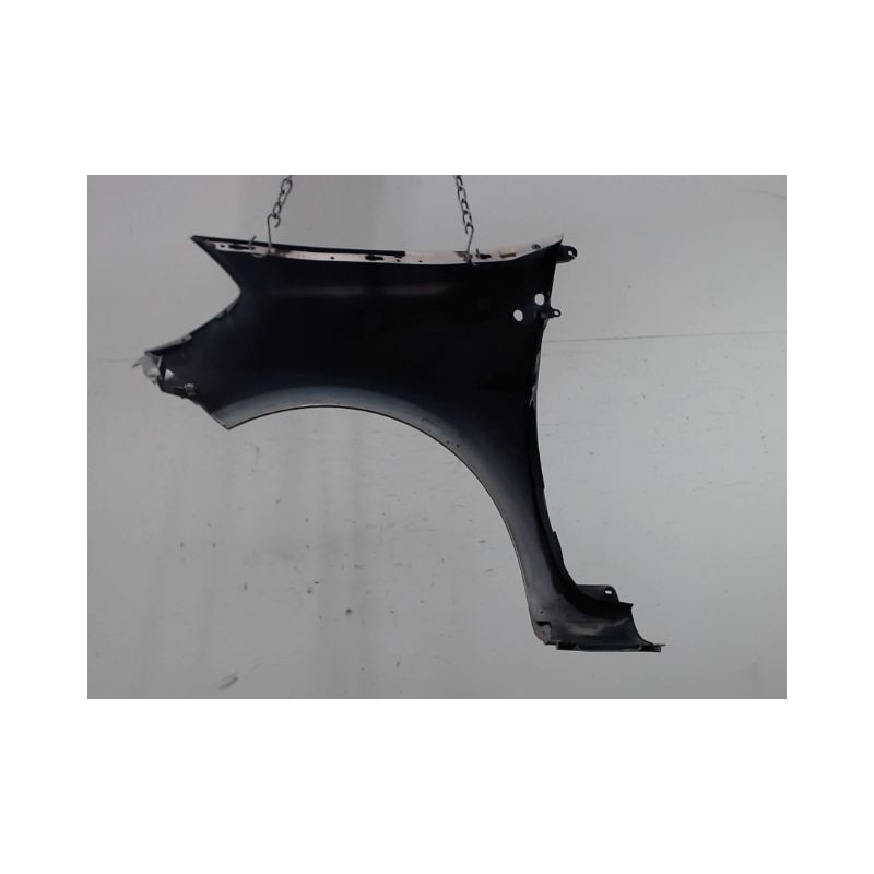 AILE AVANT DROIT RENAULT CLIO III 2009-