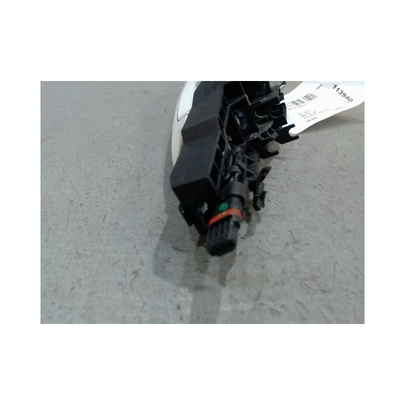 POIGNEE EXTERIEURE PORTE AVANT DROIT B.M.W. SERIE 1
