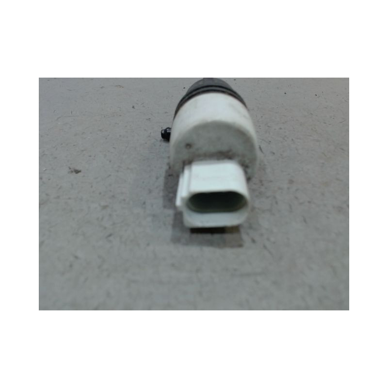 POMPE LAVE-GLACE ARRIERE B.M.W. SERIE 1