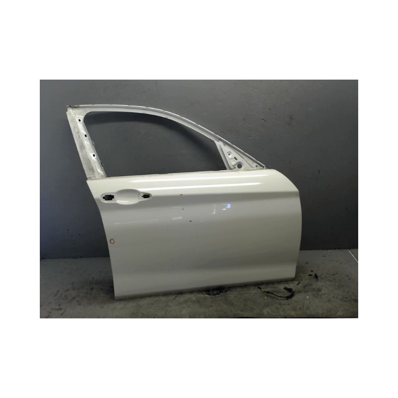 PORTE AVANT DROIT B.M.W. SERIE 1