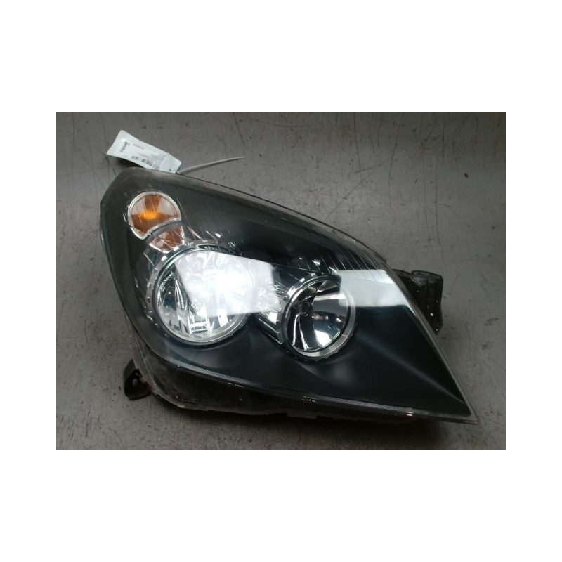 PHARE DROIT OPEL ASTRA 2004-