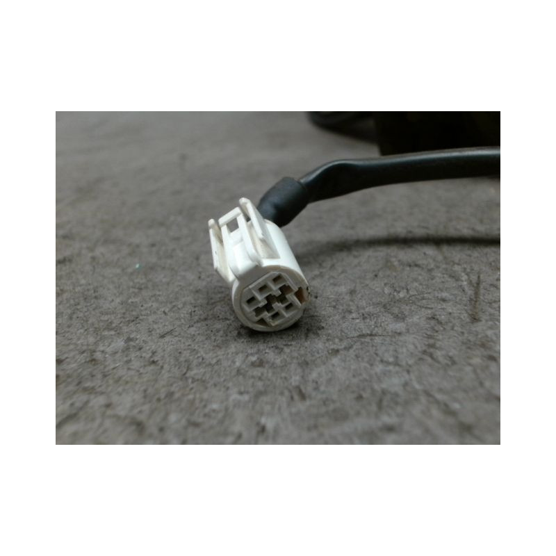 RETROVISEUR EXTERIEUR ELECTRIQUE GAUCHE TOYOTA YARIS 2005-