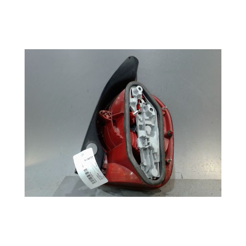 FEU ARRIERE GAUCHE  RENAULT MODUS