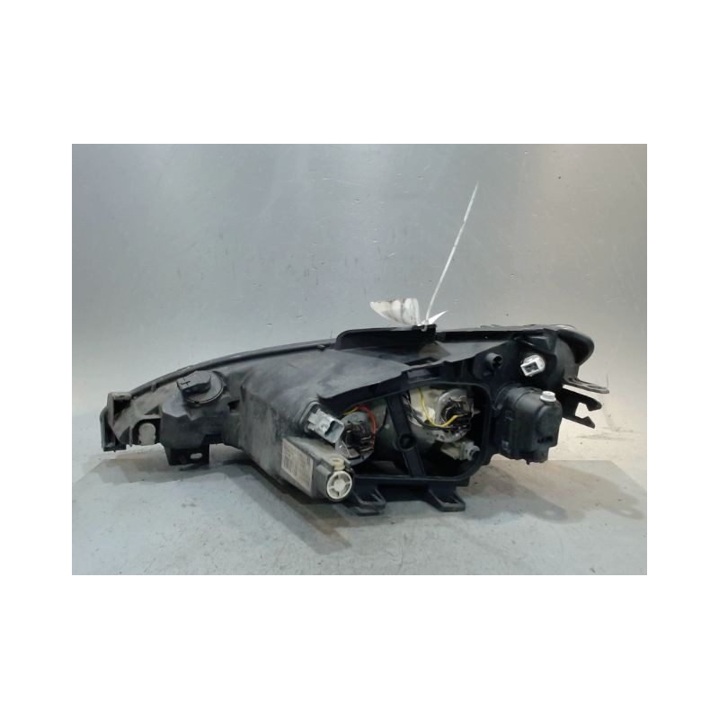 PHARE DROIT PEUGEOT 206