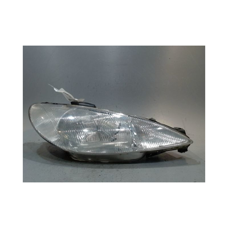 PHARE DROIT PEUGEOT 206