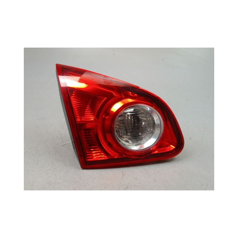 FEU ARRIERE INTERIEUR GAUCHE NISSAN QASHQAI BREAK I Phase 1 2007-2010