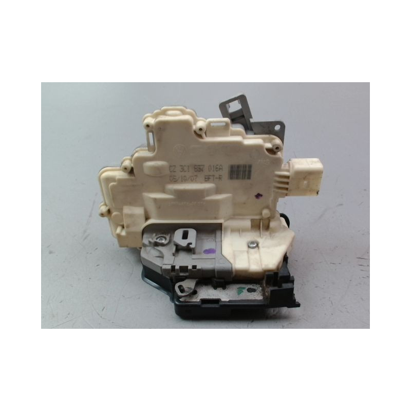 SYSTEME CONDAMNATION AVANT DROIT VOLKSWAGEN PASSAT BERL. V 2005-2010