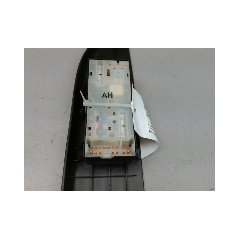 COMMANDE LEVE-GLACE PORTE AVG NISSAN MICRA 2009-