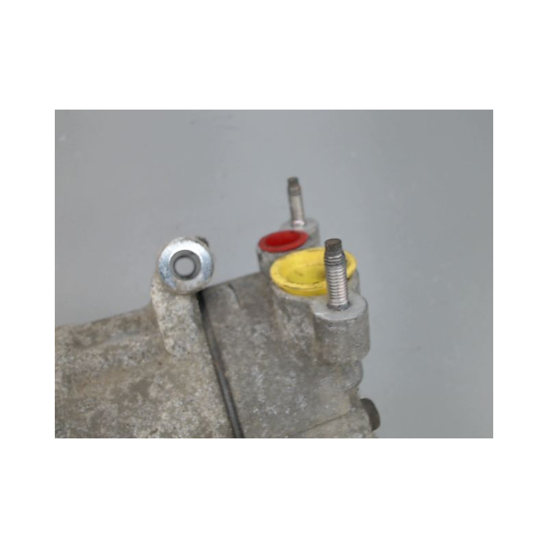 COMPRESSEUR AIR CONDITIONNE PEUGEOT 207