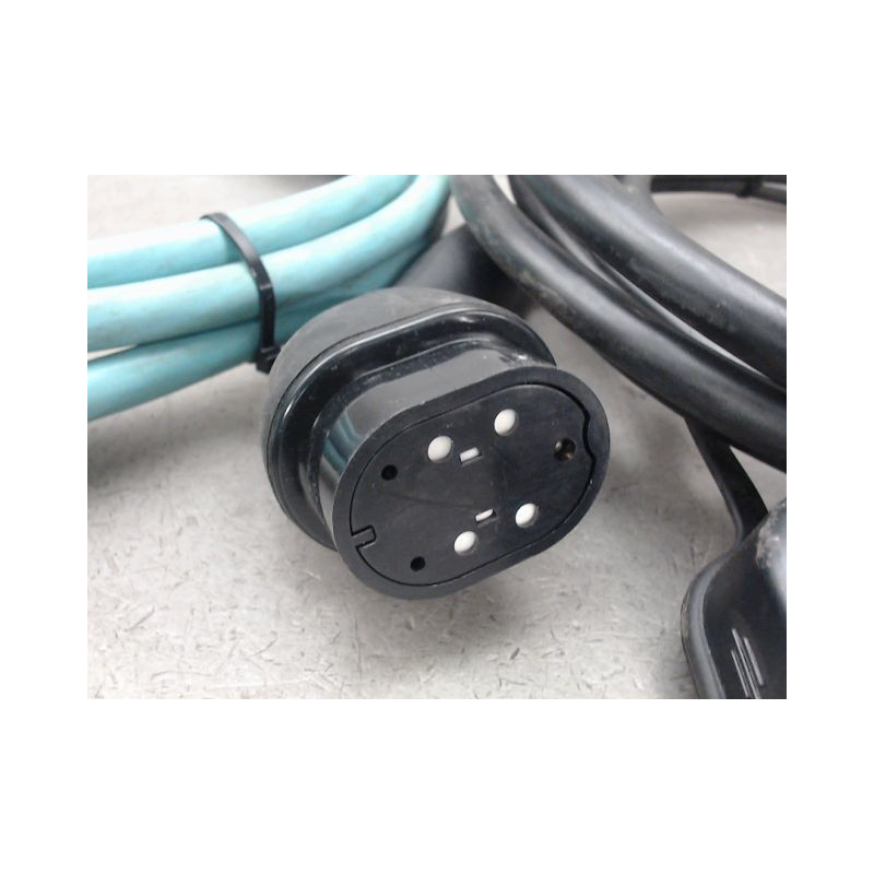 CABLE RECHARGE VOITURE ELECTRIQUE RENAULT ZOE