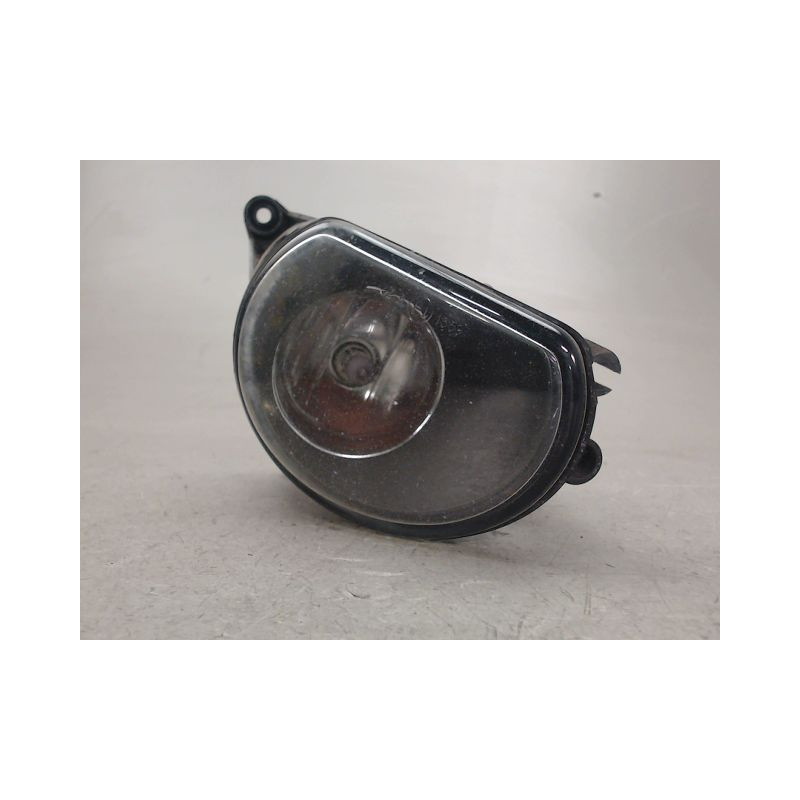 PHARE ANTIBROUILLARD AVANT DROIT AUDI A3
