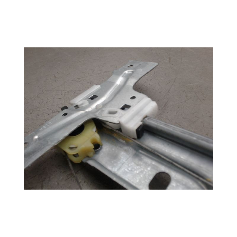 MECANISME LEVE-GLACE AVANT GAUCHE PEUGEOT 207