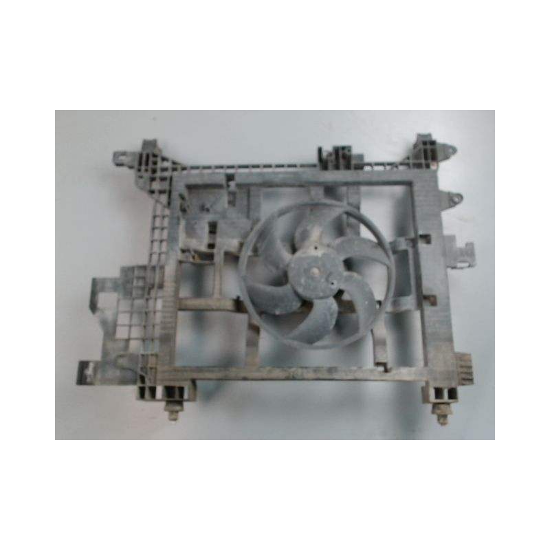 MOTEUR VENTILATEUR RADIATEUR DACIA DUSTER