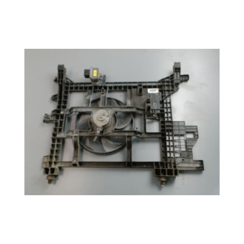 MOTEUR VENTILATEUR RADIATEUR DACIA DUSTER