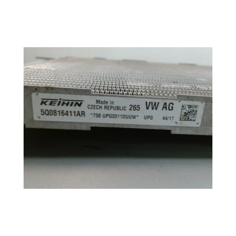 CONDENSEUR CLIMATISATION VOLKSWAGEN GOLF