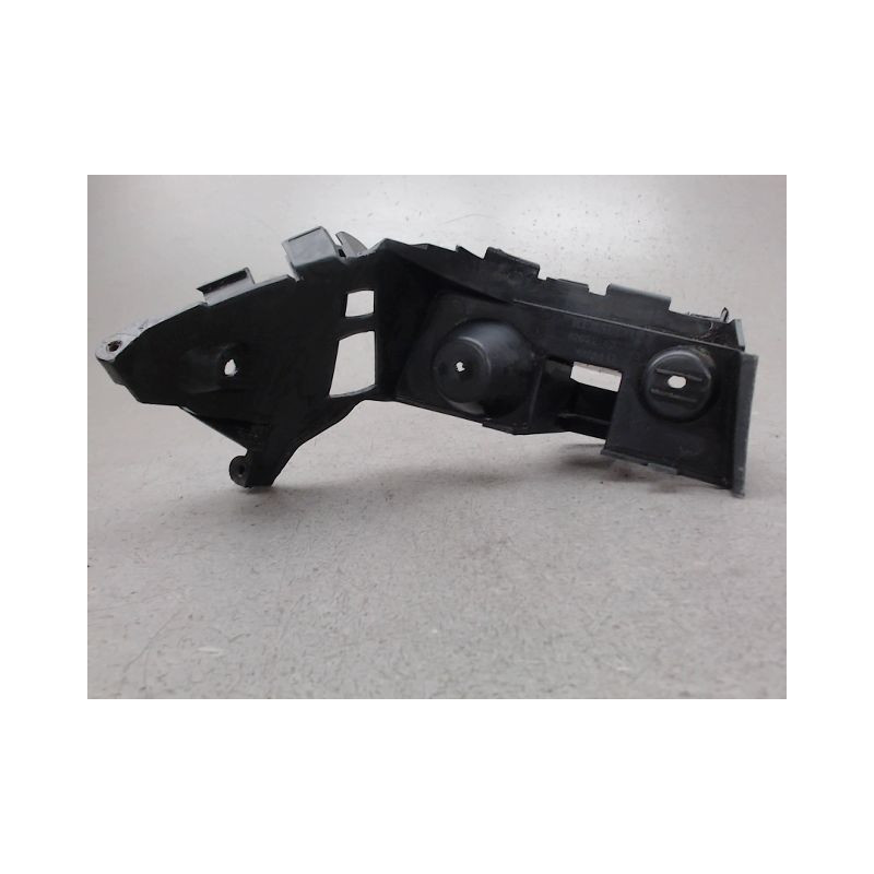SUPPORT PARE-CHOC AVD RENAULT MODUS