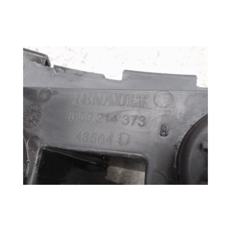 SUPPORT PARE-CHOC AVD RENAULT MODUS