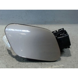 VOLET DE TRAPPE CARBURANT