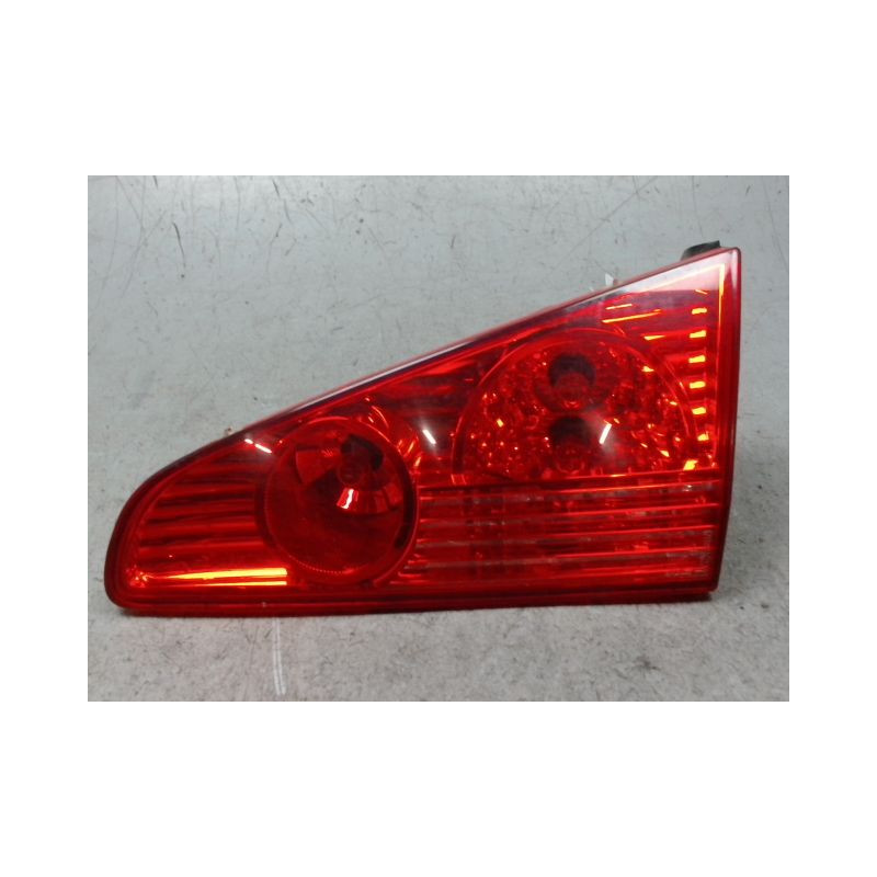 FEU ARRIERE INTERIEUR DROIT PEUGEOT 607 2004-