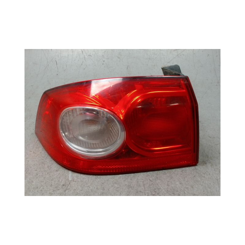 FEU ARRIERE GAUCHE  RENAULT LAGUNA II 2005-2007