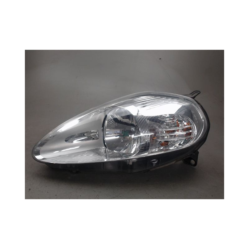 PHARE GAUCHE FIAT PUNTO