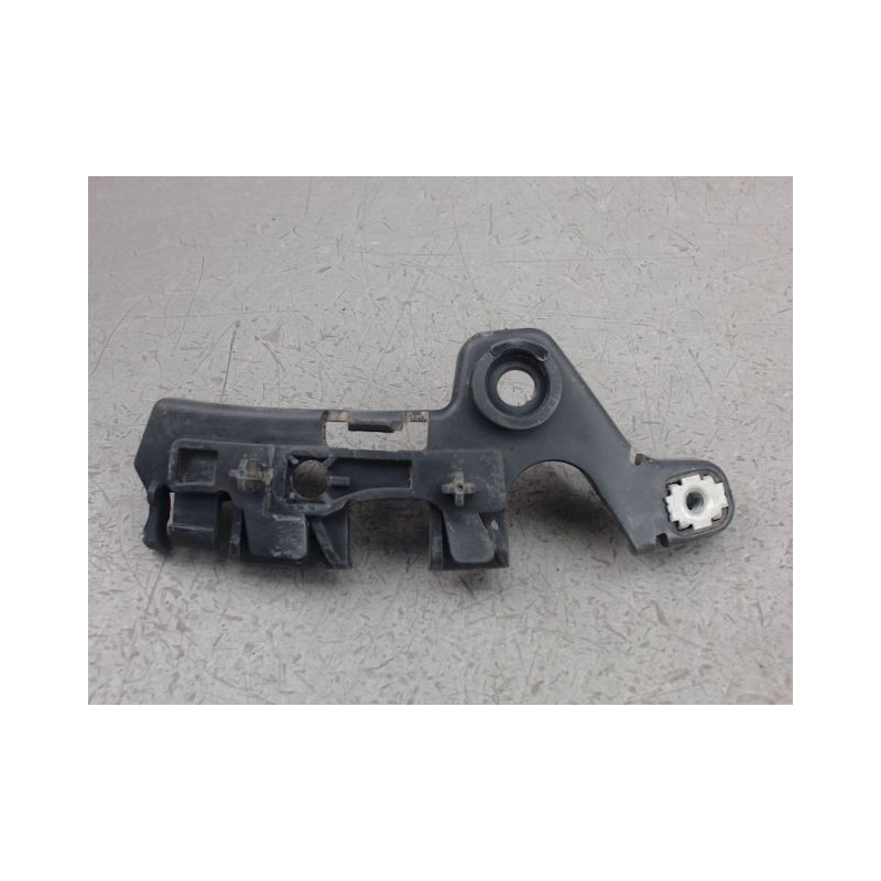 SUPPORT PARE-CHOC AVG RENAULT MEGANE