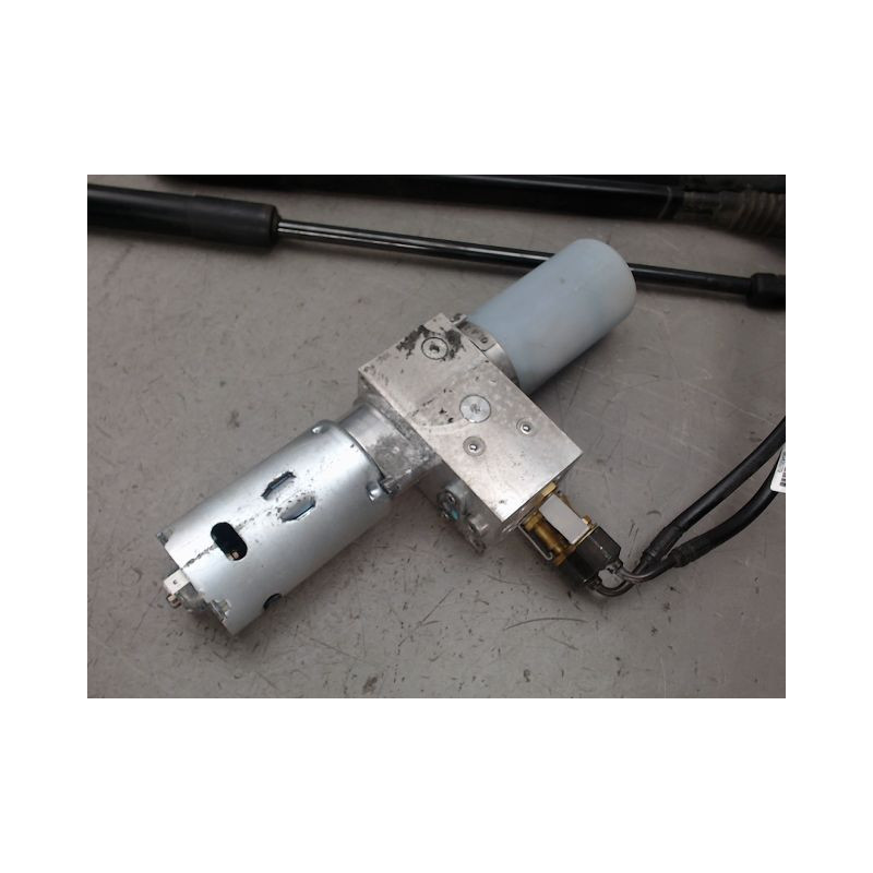 JEU VERINS HAYON OPEL INSIGNIA