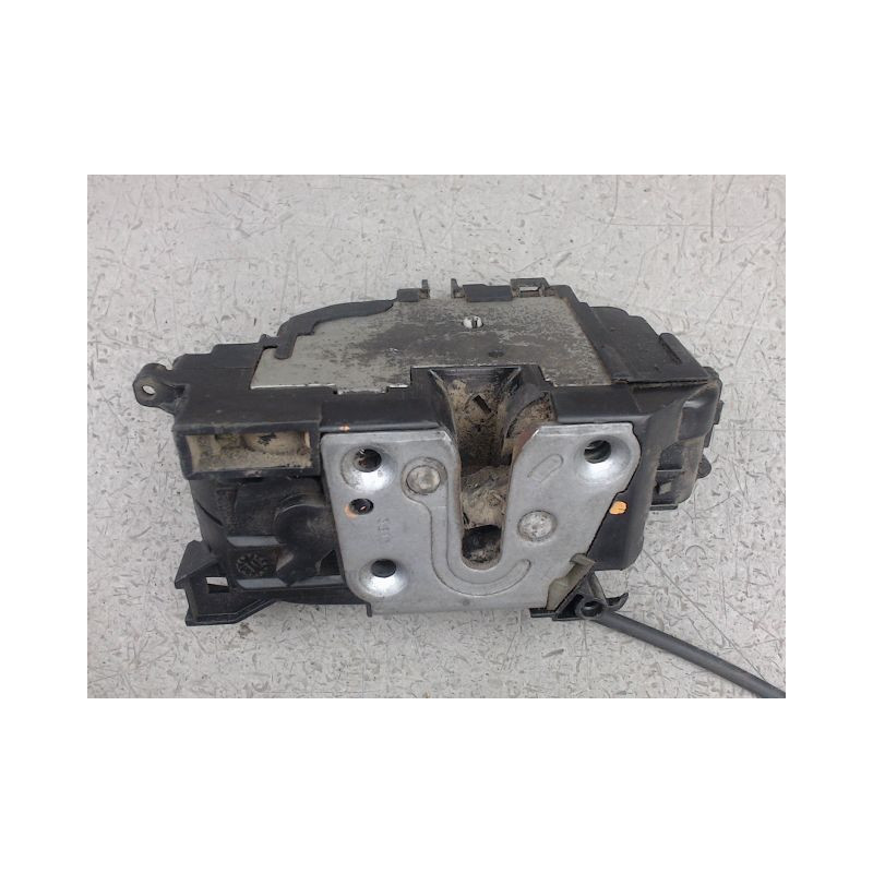 SERRURE PORTE COULISSANTE DROIT RENAULT KANGOO