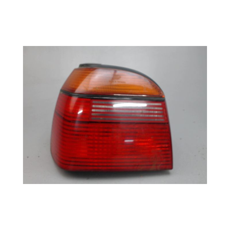 FEU ARRIERE GAUCHE  VOLKSWAGEN GOLF