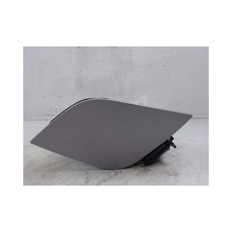 VOLET DE TRAPPE CARBURANT FORD FOCUS 2008-