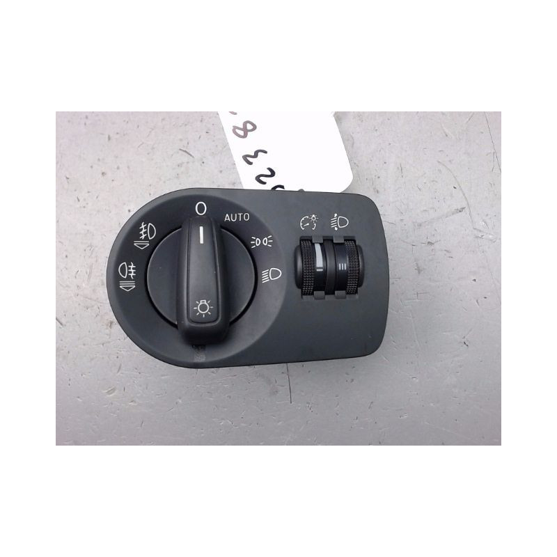 INTERIEUR COMMANDE PHARES AUDI A1 Phase 1 (8X) 2010-2015