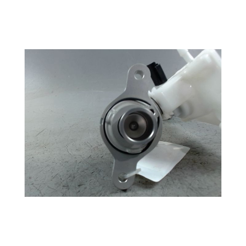 MAITRE CYLINDRE PEUGEOT 308 2011-