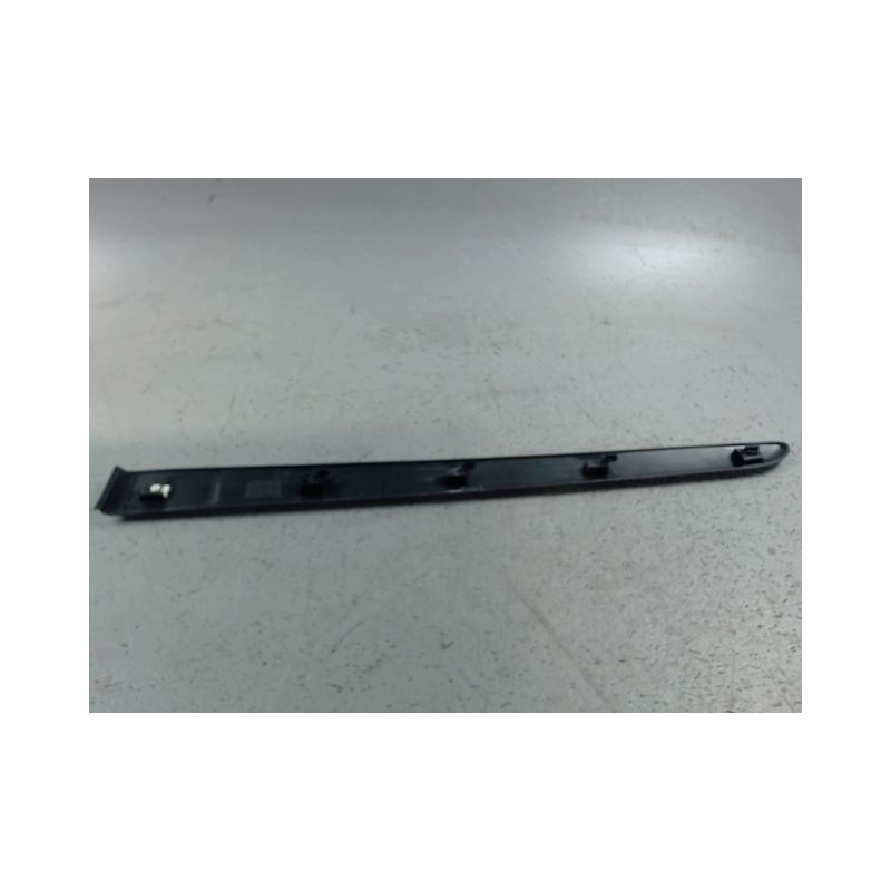 PROTECTION PORTE ARRIERE DROIT RENAULT MODUS 2008-