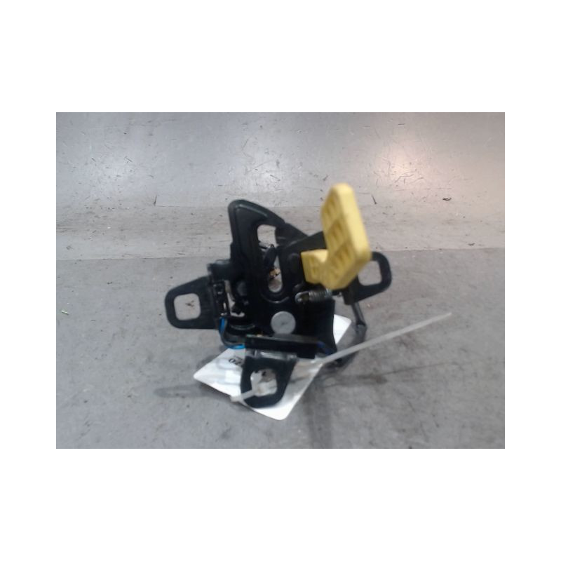 SERRURE CAPOT FIAT 500