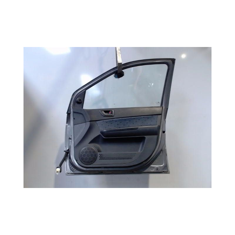 PORTE AVANT DROIT HYUNDAI GETZ 02-05