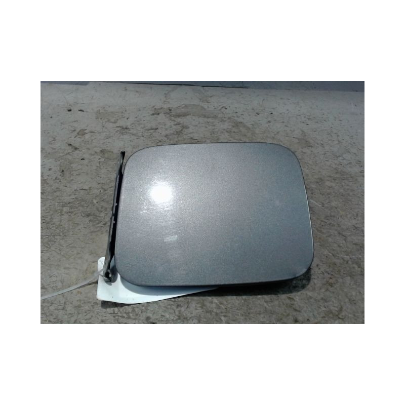 VOLET DE TRAPPE CARBURANT NISSAN ALMERA TINO 2003-
