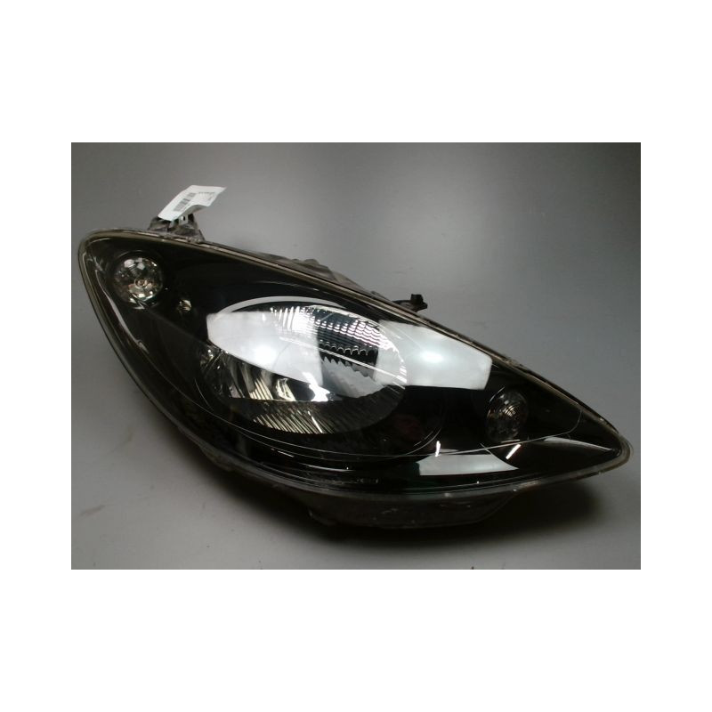 PHARE DROIT PEUGEOT 1007