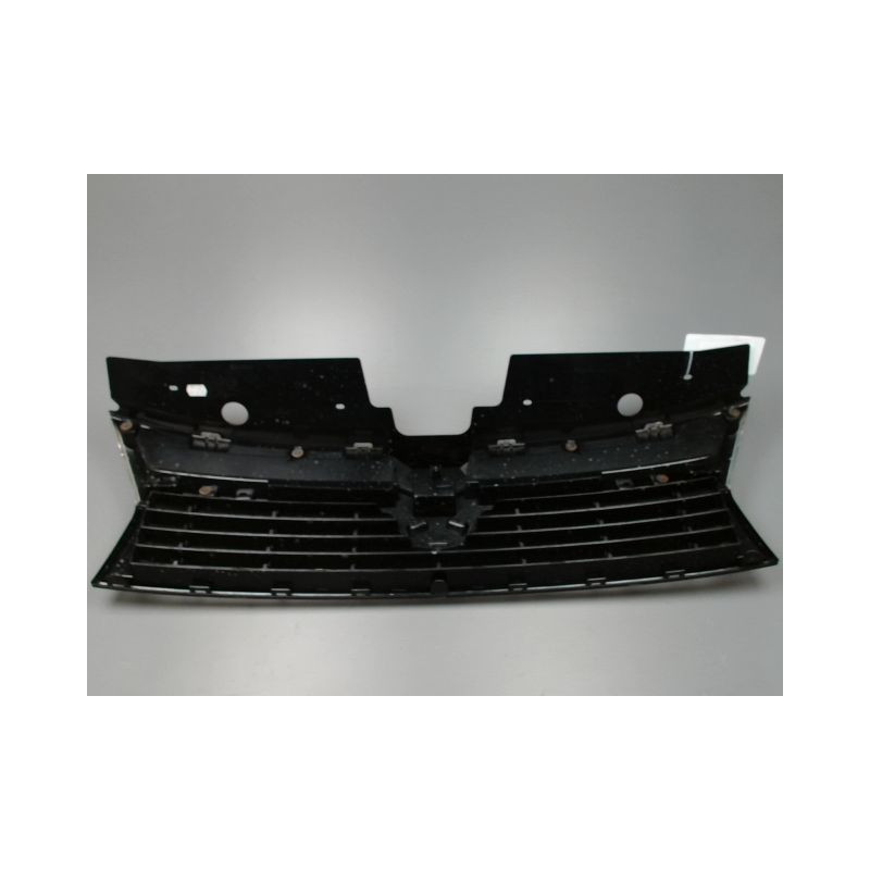 CALANDRE DACIA DUSTER 2010-