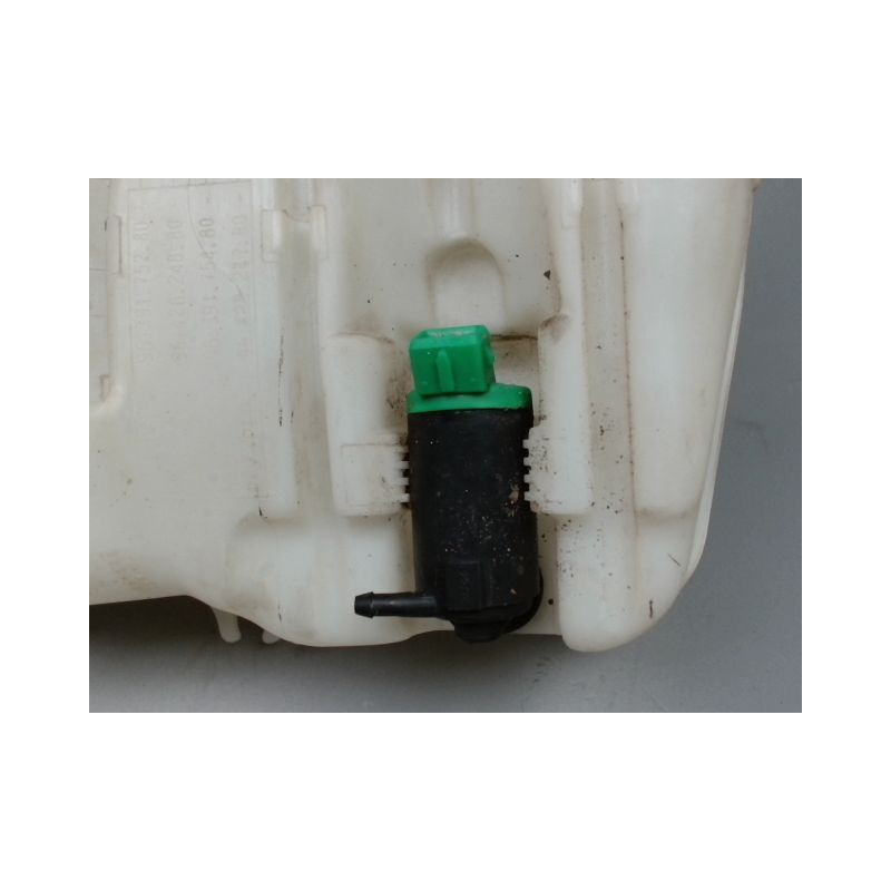 RESERVOIR LAVE-GLACE AVANT PEUGEOT 406 99-04