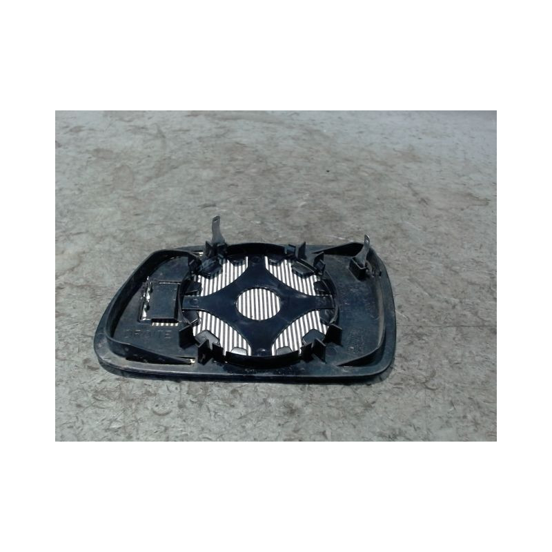 GLACE RETROVISEUR EXT D PEUGEOT 407 SW