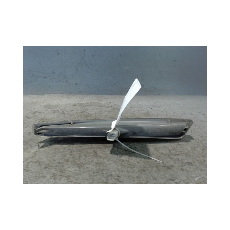FEUX POSITION DROIT PEUGEOT 807